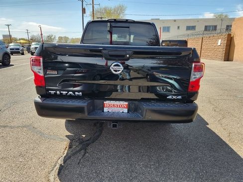 Used 2020 Nissan Titan S w/ S Utility Package image 2