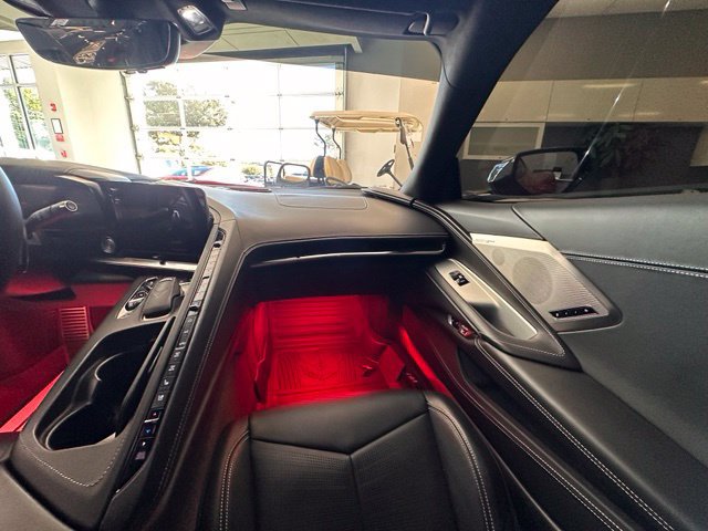 Used 2020 Chevrolet Corvette Stingray Premium Cpe w/ 3LT Preferred Equipment Group RWD image 31