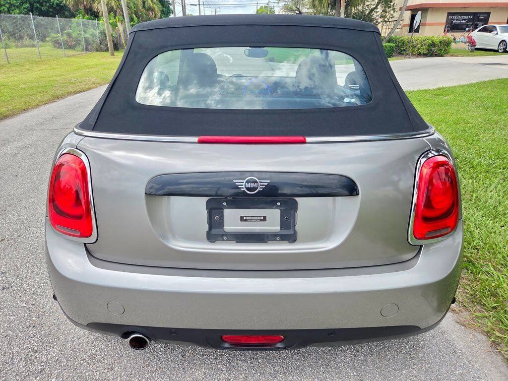 Used 2019 MINI Cooper Convertible w/ Signature Upholstery Package FWD image 16