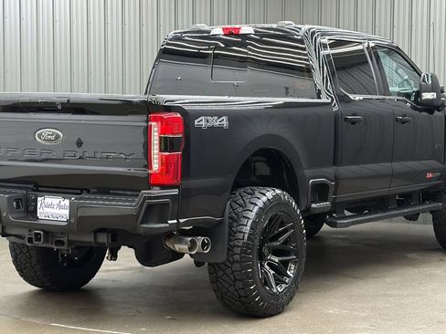 Used 2024 Ford F250 Lariat w/ Lariat Ultimate Package image 5