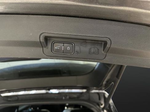 Used 2020 Ford Explorer Limited w/ Class III Trailer Tow Package image 16