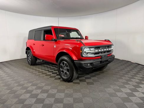 Used 2023 Ford Bronco Outer Banks AWD/4WD image 5