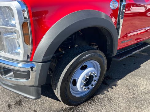 New 2025 Ford F550 4x4 Regular Cab Super Duty image 17