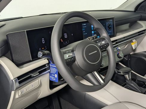 New 2026 Hyundai Tucson SEL image 11