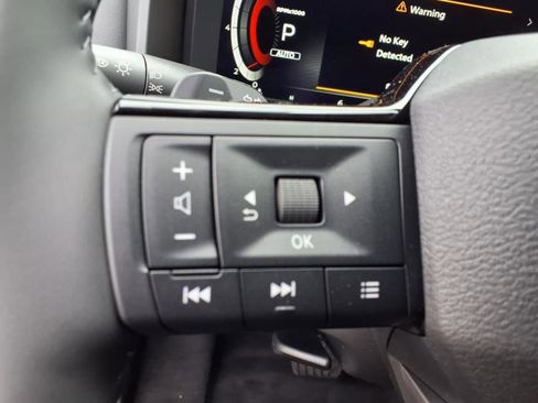 New 2025 Nissan Rogue Platinum w/ Platinum Premium Package image 21