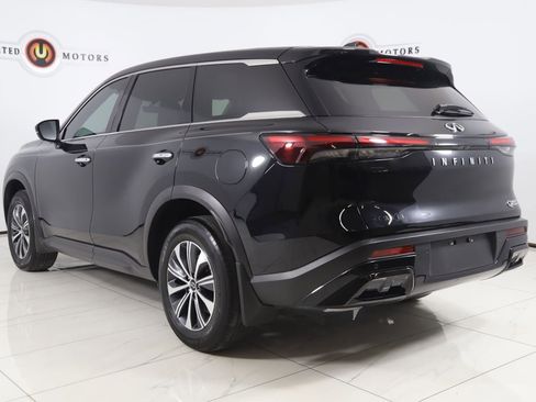 Used 2023 INFINITI QX60 Pure image 4