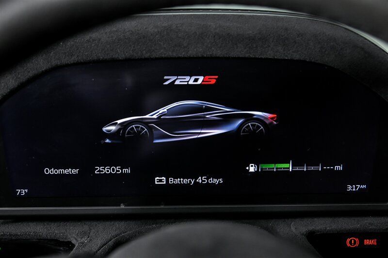 Used 2018 McLaren 720S RWD image 26