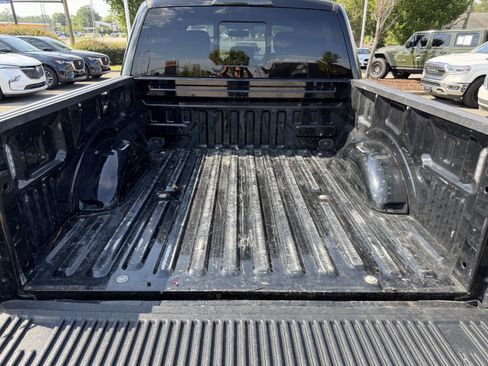 Used 2018 Ford F150 XLT w/ Equipment Group 302A Luxury AWD/4WD image 34