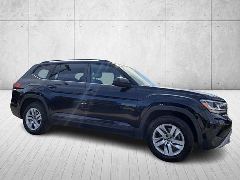 Used 2021 Volkswagen Atlas S image 3