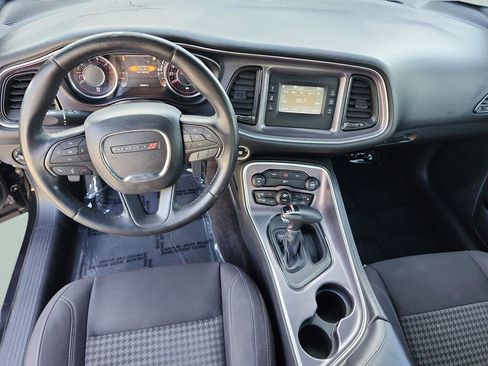 Used 2015 Dodge Challenger R/T w/ Quick Order Package 28B R/T RWD image 19
