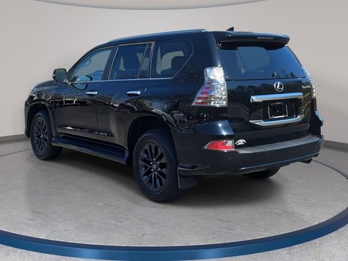 Used 2022 Lexus GX 460 Premium w/ Premium Package image 7
