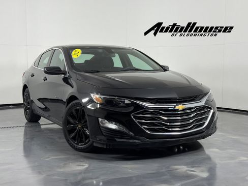 Used 2021 Chevrolet Malibu LT FWD image 1