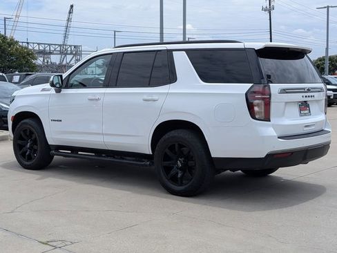 Used 2022 Chevrolet Tahoe Z71 w/ Luxury Package AWD/4WD image 9