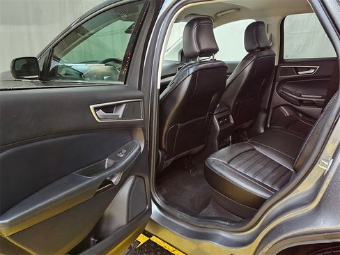 Used 2021 Ford Edge SEL w/ Cargo Accessory Package image 15