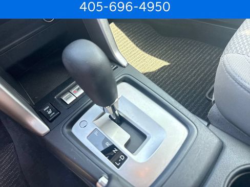Used 2018 Subaru Forester 2.5i Premium AWD/4WD image 31