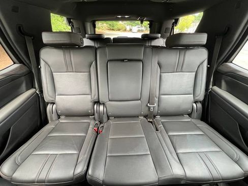 Used 2021 Chevrolet Tahoe RST AWD/4WD image 23