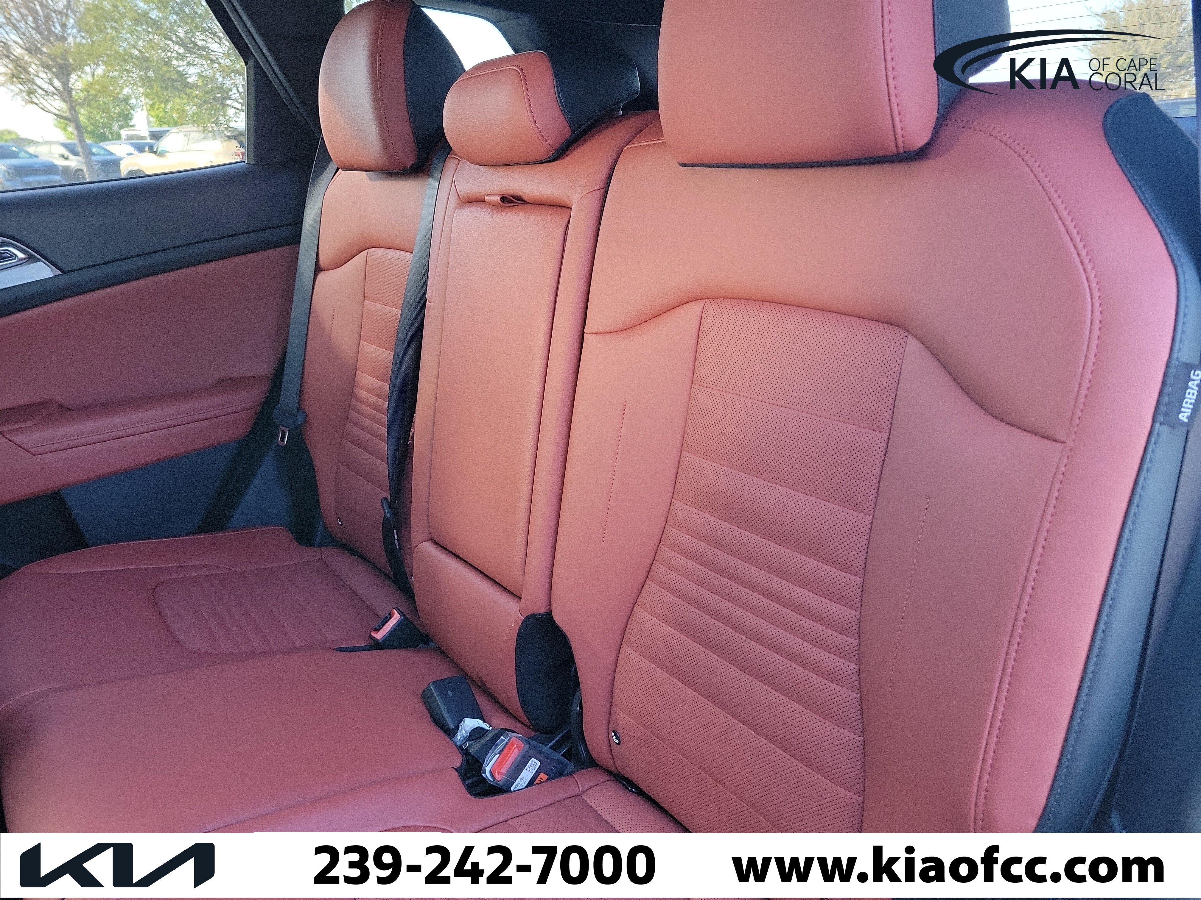 New 2027 Kia Sportage SX FWD image 11