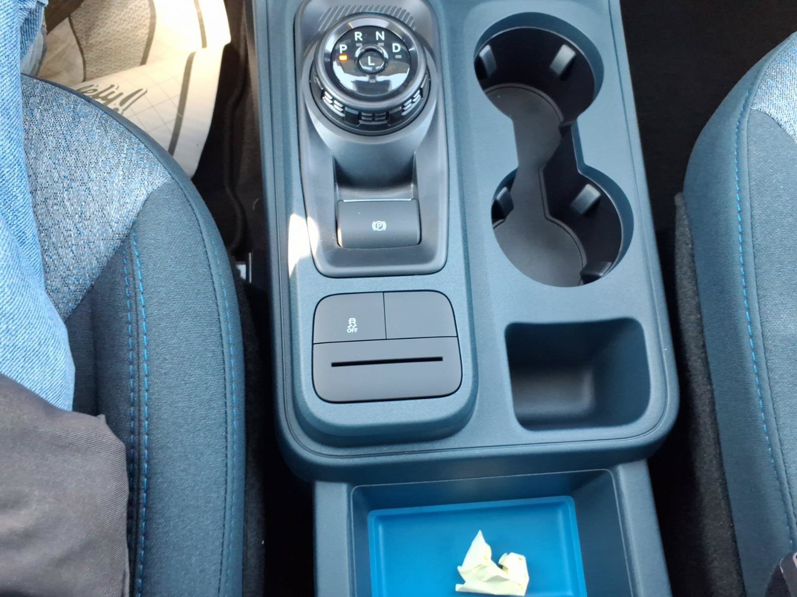 New 2026 Ford Maverick XLT w/ XLT Luxury Package FWD image 11