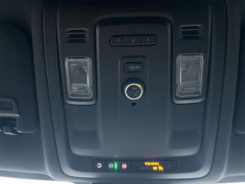 Used 2023 Chevrolet Tahoe LT image 28