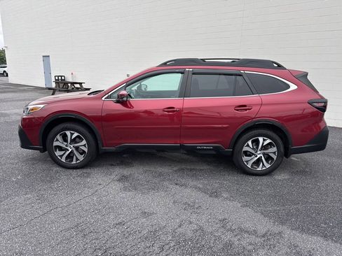Used 2022 Subaru Outback Limited w/ Popular Package #2 AWD/4WD image 4