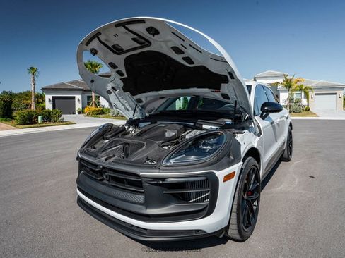 Used 2024 Porsche Macan GTS image 23