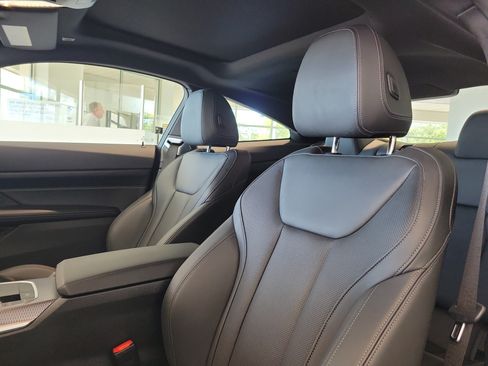 Used 2026 BMW 430i xDrive Coupe w/ M Sport Package AWD/4WD image 21
