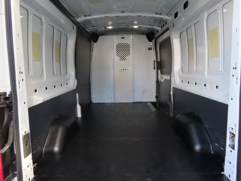 Used 2018 Ford Transit 150 148 Medium Roof RWD image 18