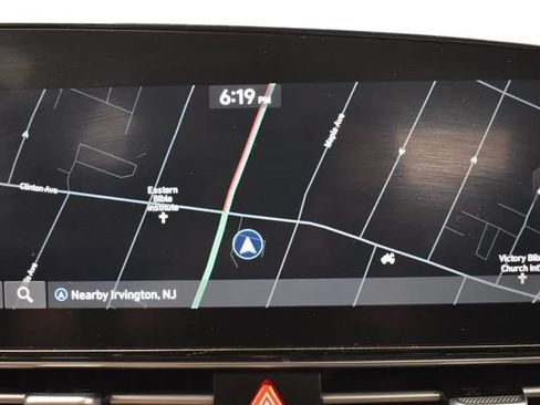 Used 2024 Hyundai Elantra SEL FWD image 29