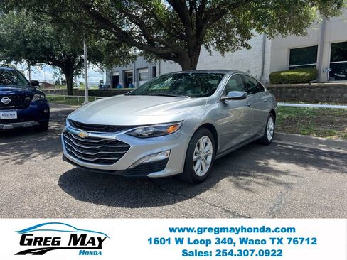 Used 2025 Chevrolet Malibu LT FWD image 3