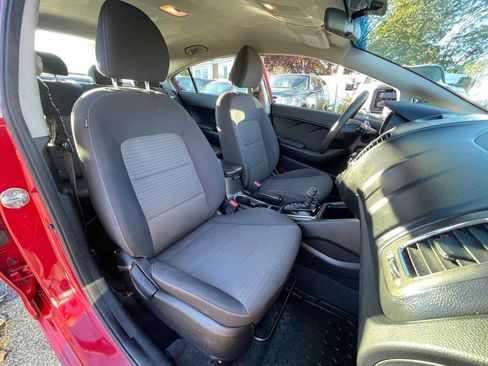 Used 2018 Kia Forte S FWD image 35