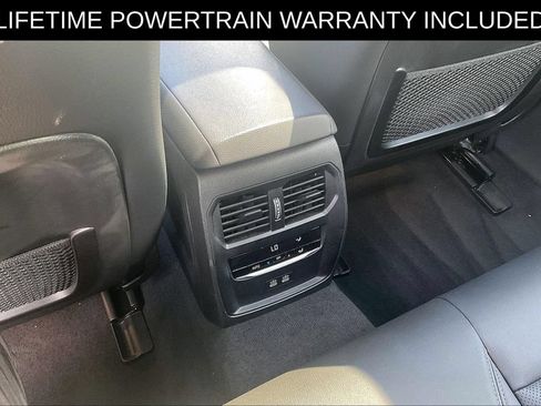 Used 2023 BMW i4 eDrive35 RWD image 24