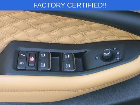 Certified 2025 Jeep Grand Cherokee Summit w/ Obsidian Package AWD/4WD image 14