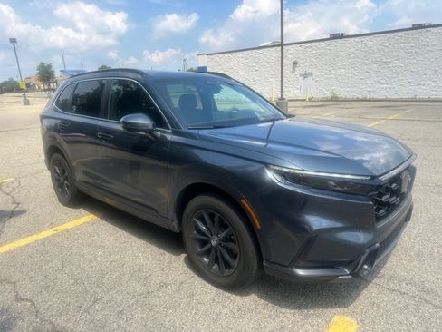 Used 2025 Honda CR-V Sport image 13