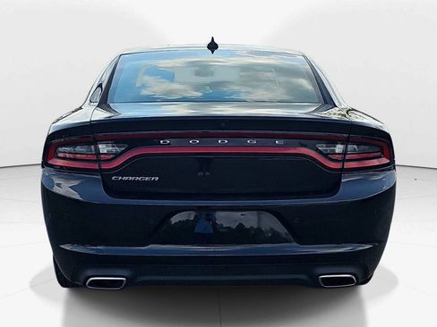 Used 2023 Dodge Charger SXT RWD image 7