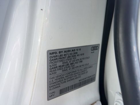 Used 2019 Audi Q8 Premium w/ Convenience Package AWD/4WD image 21