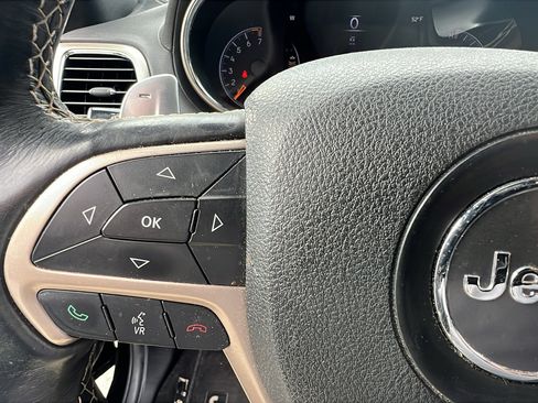 Used 2014 Jeep Grand Cherokee Overland w/ Trailer Tow Group IV image 28