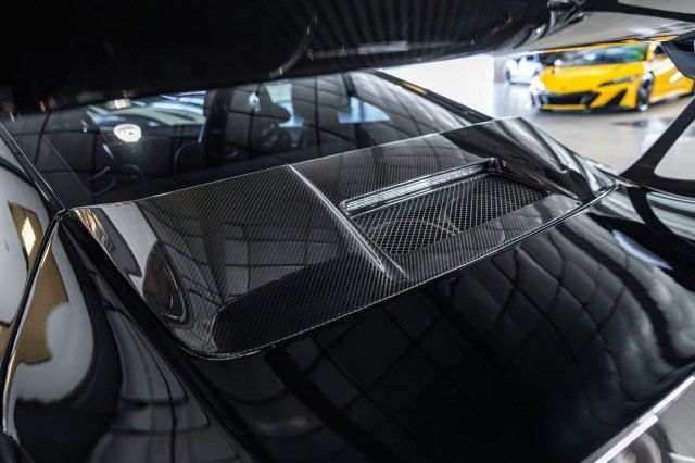 Used 2019 Porsche 911 GT2 RS w/ Weissach Package RWD image 18