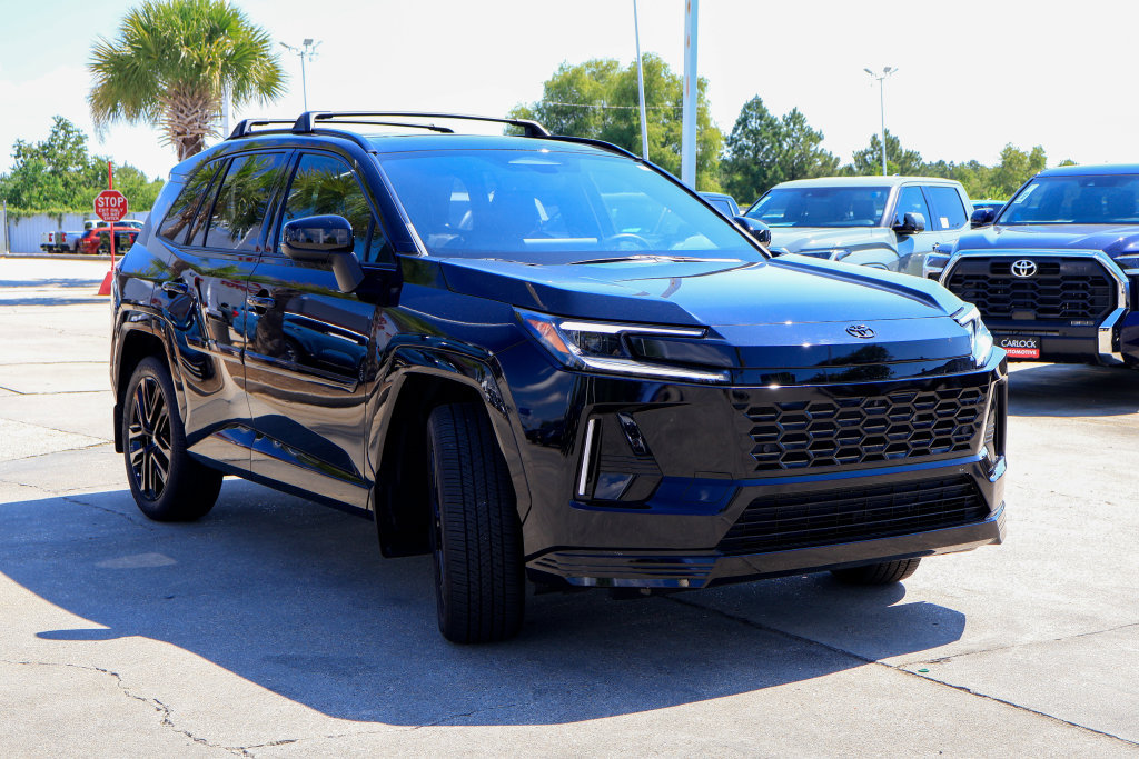 Used 2026 Toyota RAV4 XSE w/ Weather Package AWD/4WD image 25