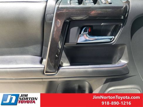 Used 2024 Toyota 4Runner TRD Off-Road Premium w/ Moonroof Package AWD/4WD image 24