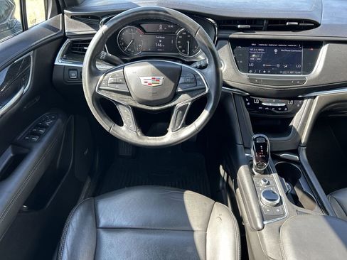 Used 2022 Cadillac XT5 Premium Luxury image 14
