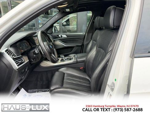 Used 2021 BMW X7 xDrive40i w/ M Sport Package AWD/4WD image 38