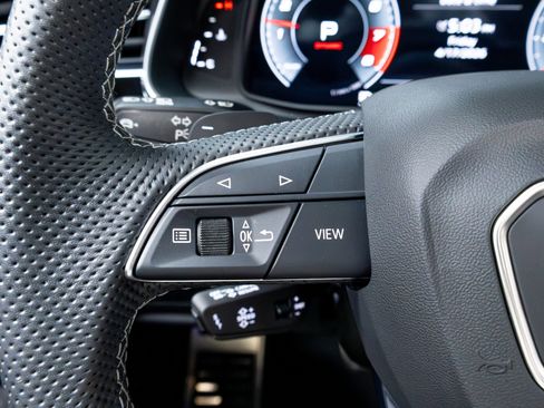 Used 2023 Audi SQ7 Prestige image 64