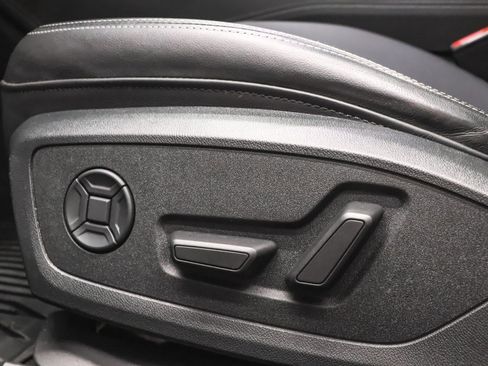 Used 2023 Audi A6 Premium Plus w/ Premium Plus Package image 33