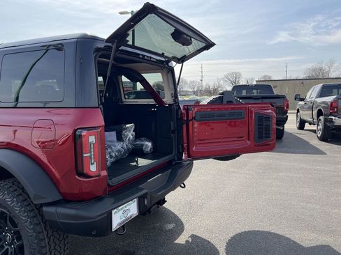 New 2026 Ford Bronco Badlands AWD/4WD image 49