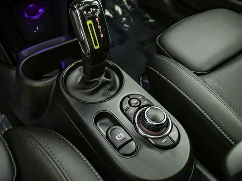 Certified 2024 MINI Cooper SE FWD image 19