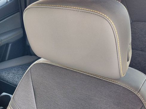 Used 2024 Chevrolet Colorado ZR2 w/ Safety Package image 15