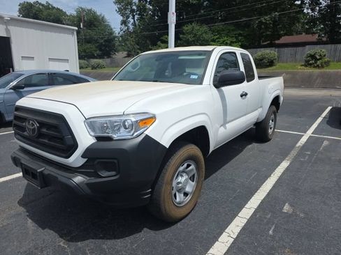 Used 2021 Toyota Tacoma SR RWD image 1