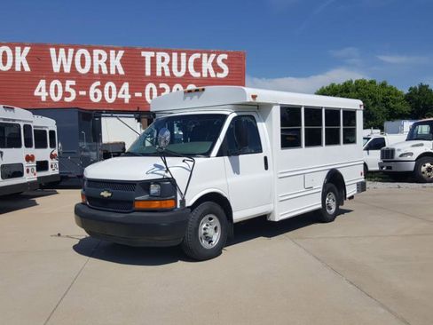 Used 2007 Chevrolet Express 3500 w/ School Bus Package RWD image 3