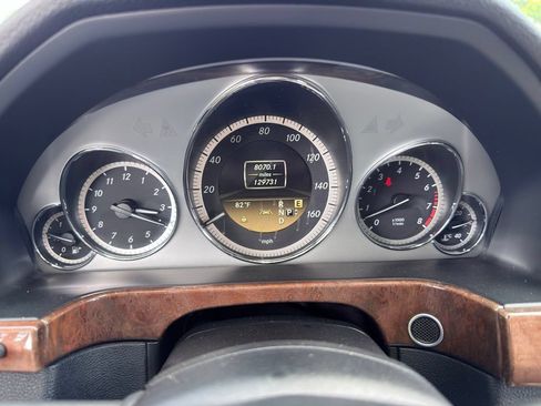 Used 2012 Mercedes-Benz E 350 4MATIC Sedan image 40