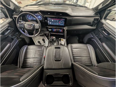 Used 2022 GMC Sierra 1500 AT4X AWD/4WD image 11